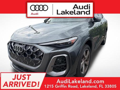 Daytona Gray Metallic 2025 Audi Q5 Premium Plus TFSI quattro S tronic