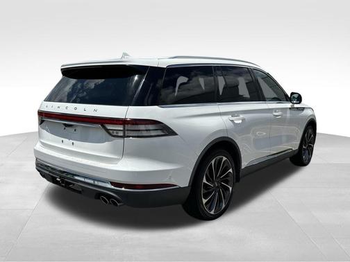 Pristine White 2021 Lincoln Aviator Reserve AWD