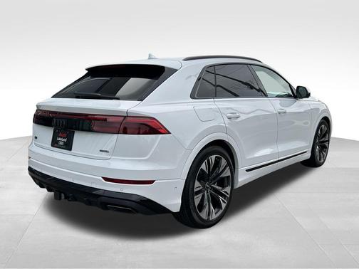 2026 Audi Q8 55 Premium Plus