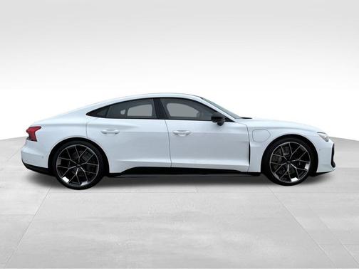 2026 Audi RS e-tron GT quattro