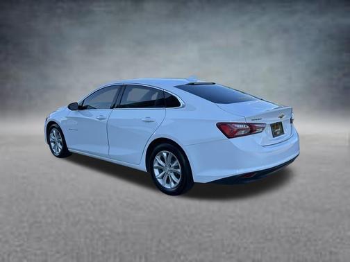 Summit White 2021 Chevrolet Malibu FWD LT