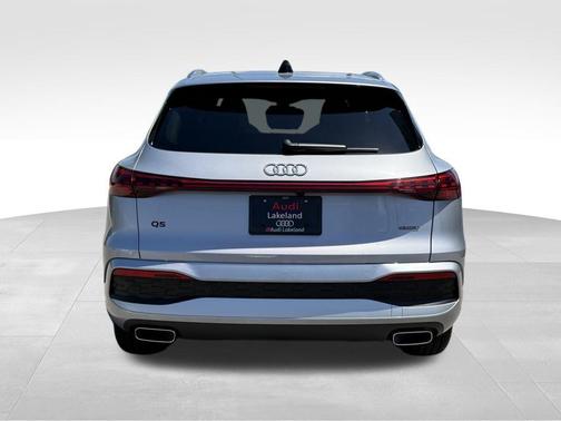 2025 Audi Q5 Premium Plus