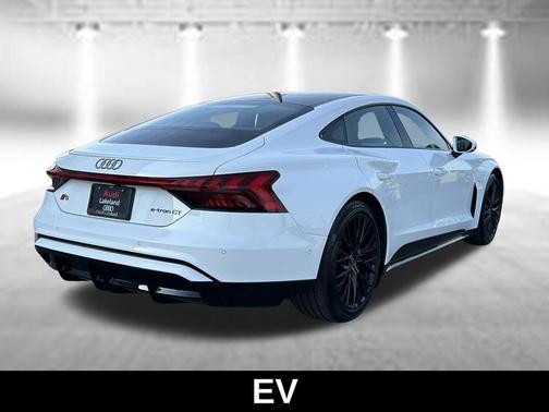 Arkona White 2025 Audi S e-tron GT Premium Plus