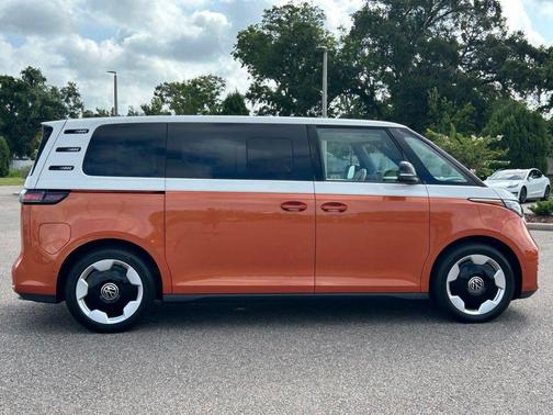 Energetic Orange 2025 Volkswagen ID. Buzz Pro S Plus