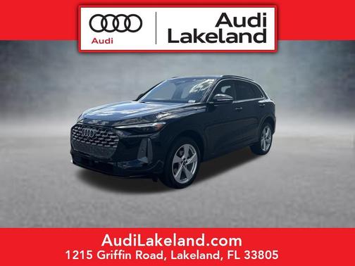 Mythos Black Metallic 2025 Audi Q5 Premium Plus TFSI quattro S tronic