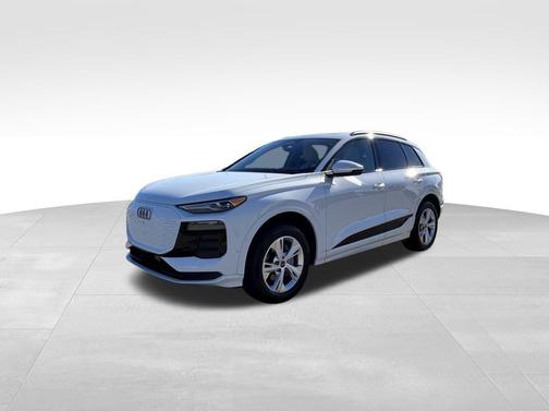 2025 Audi Q6 e-tron Premium