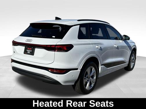 2025 Audi Q6 e-tron Premium