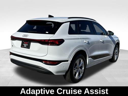 2025 Audi Q6 e-tron Premium