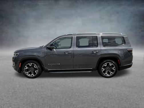 Baltic Gray Metallic Clearcoat 2024 Jeep Wagoneer Series III 4x4