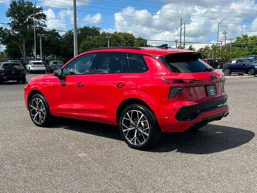 Progressive Red Metallic 2026 Audi Q3 TFSI quattro S tronic