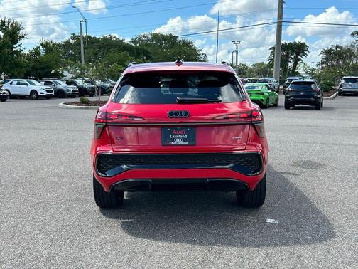 Progressive Red Metallic 2026 Audi Q3 TFSI quattro S tronic