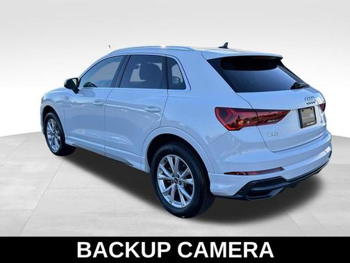 2021 Audi Q3 45 S line Premium
