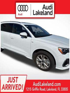 2021 Audi Q3 45 S line Premium