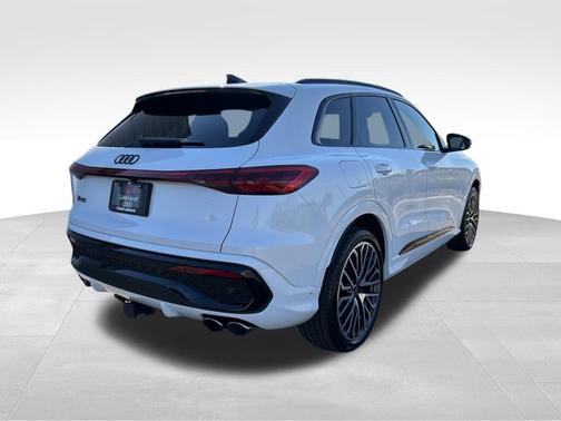 2025 Audi SQ5 3.0T Premium Plus