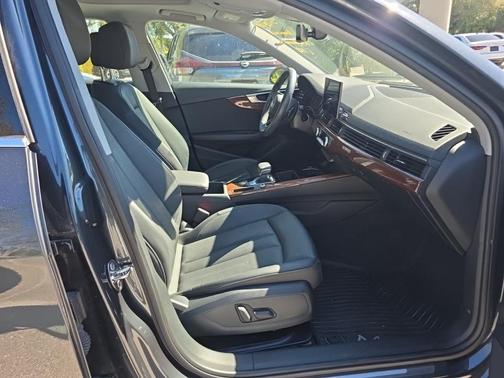 2023 Audi A4 40 Premium
