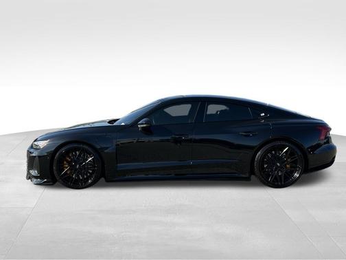 2023 Audi RS e-tron GT quattro