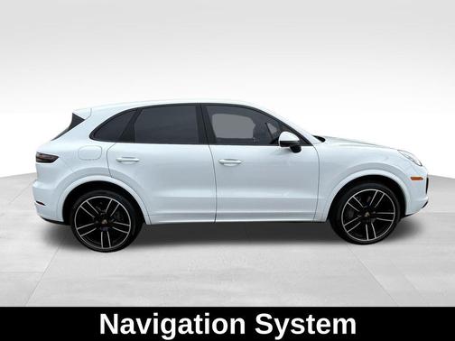 2023 Porsche Cayenne Platinum Edition