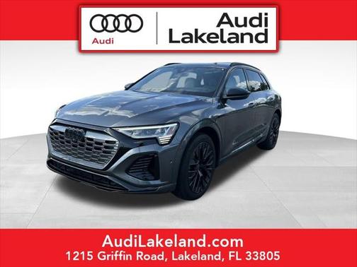 2024 Audi Q8 e-tron Prestige