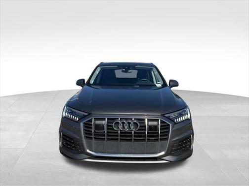 2024 Audi Q7 45 Premium Plus
