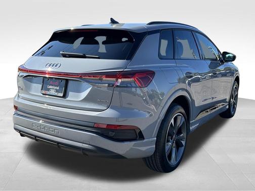 2023 Audi Q4 e-tron Premium Plus 50 quattro