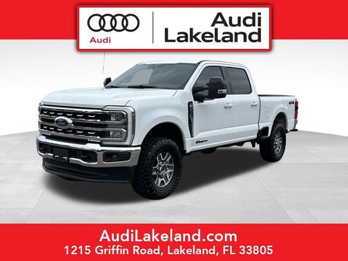 Oxford White 2024 Ford F-250 Lariat