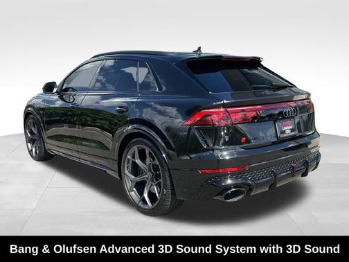 2025 Audi RS Q8 4.0T