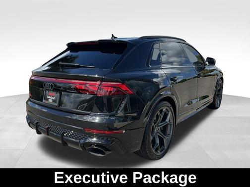2025 Audi RS Q8 4.0T