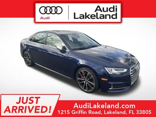 2016 Audi Q3 2.0T Premium Plus