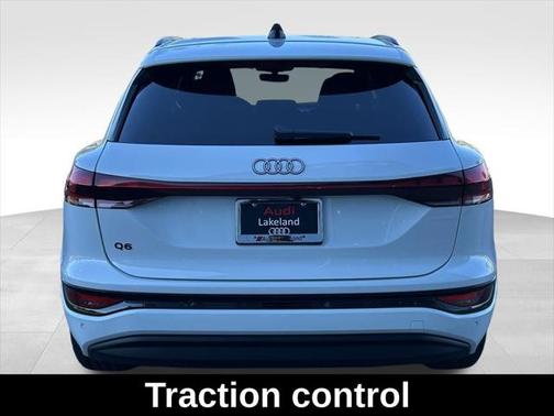 2025 Audi Q6 e-tron Premium Plus quattro