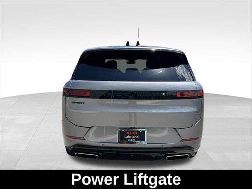 2024 Land Rover Range Rover Sport SE