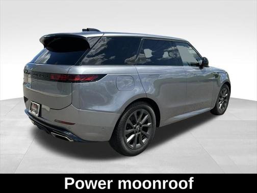 2024 Land Rover Range Rover Sport SE