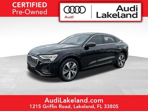 2024 Audi Q8 e-tron Premium Plus