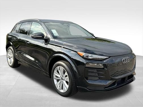 2025 Audi Q6 e-tron Premium