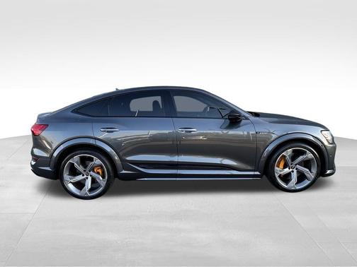 2023 Audi e-tron S Sportback Premium Plus quattro