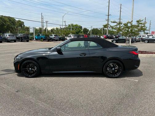 Black Sapphire Metallic 2022 BMW 430 i