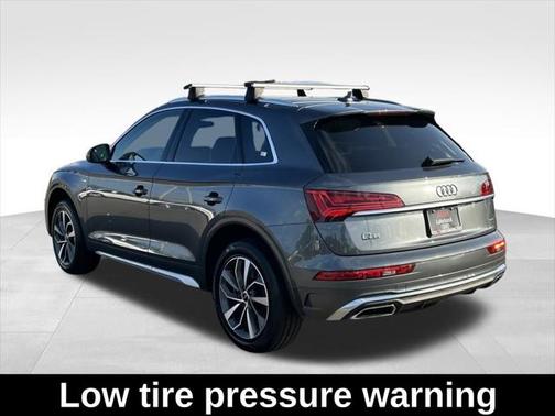 2024 Audi Q5 45 S line Premium Plus