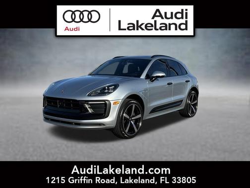 Dolomite Silver Metallic 2024 Porsche Macan Macan