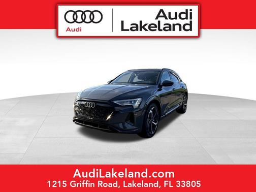 2024 Audi Q8 e-tron Premium Plus
