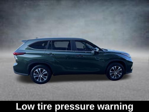 Cypress 2023 Toyota Highlander XLE