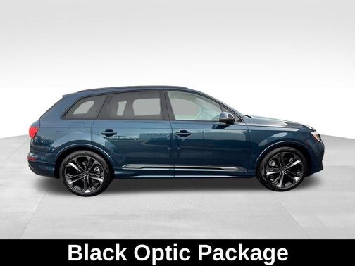 2026 Audi Q7 55 Premium Plus