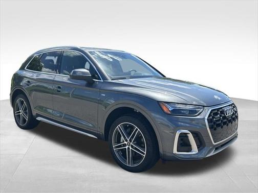 2023 Audi Q5 e 55 S line Premium Plus