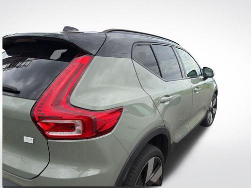 Sage Green Metallic 2023 Volvo XC40 Recharge Pure Electric Twin Ultimate