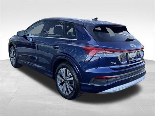 2025 Audi Q4 e-tron Premium 45 quattro