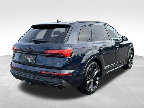 2026 Audi Q7 55 Premium Plus