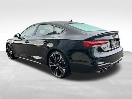 2022 Audi S5 Premium Plus TFSI quattro Tiptronic