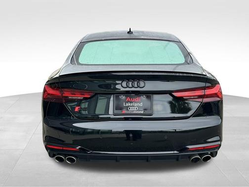 2022 Audi S5 Premium Plus TFSI quattro Tiptronic