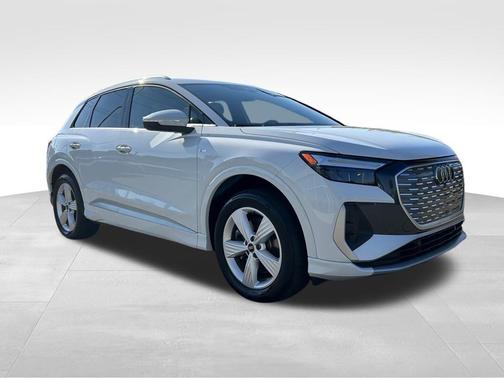 2024 Audi Q4 e-tron Premium 50 quattro