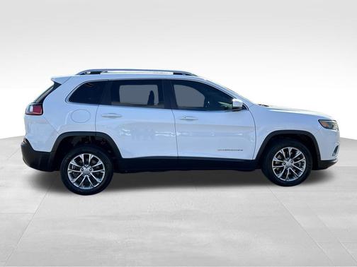 Bright White Clearcoat 2021 Jeep Cherokee Latitude Lux