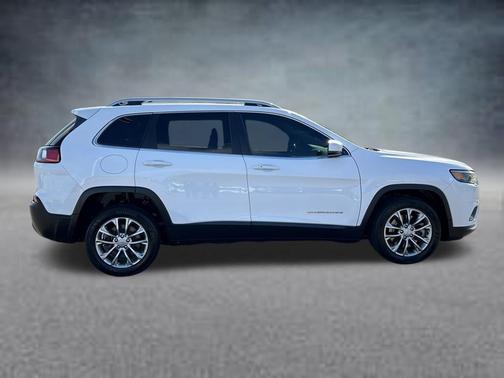 Bright White Clearcoat 2021 Jeep Cherokee Latitude Lux
