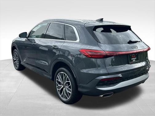 2025 Audi Q5 Premium Plus